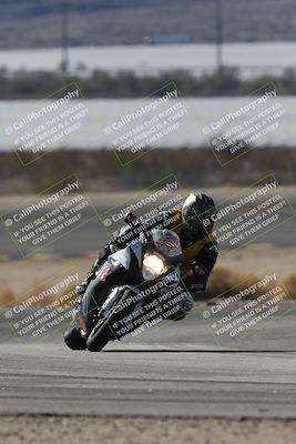 media/Nov-16-2025-Race Pace (Sun) [[8c5fa54630]]/Non Verified Riders (1st 20 Minutes)/1-Turn 14 (10am)/